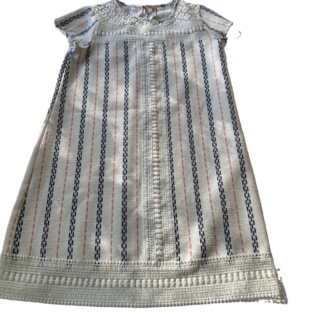 Xhilaration Women’s Cream, Blue & Pink Shift Dress Size Medium Crochet Trim